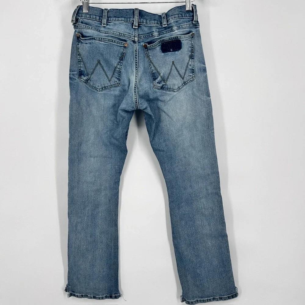 Wrangler Jeans Mens Size 29x32‎ Retro Slim Fit Bootcut Distressed Cowboy Western